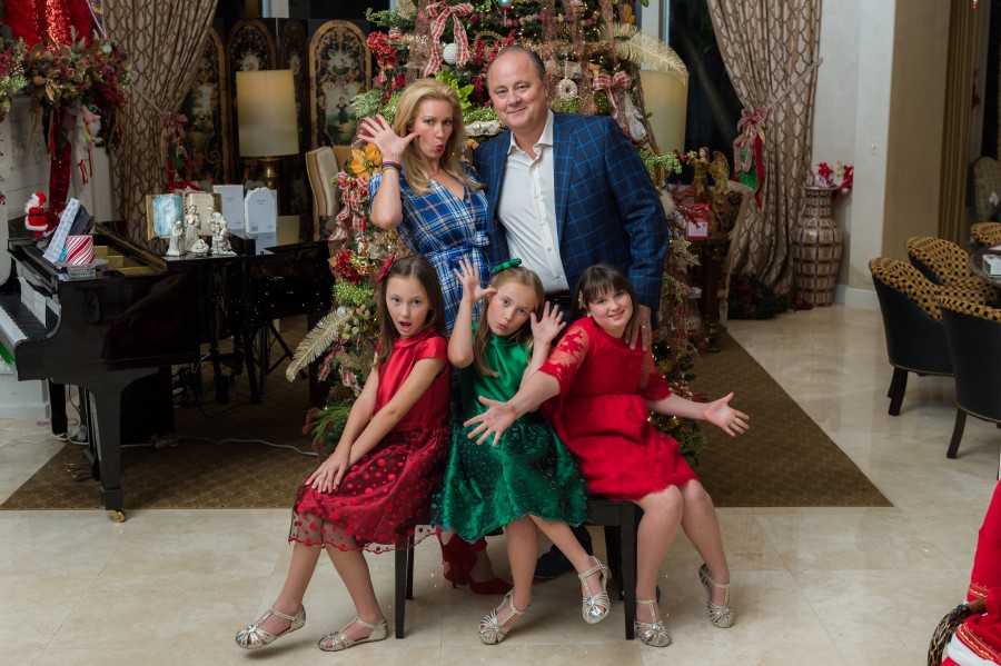 2018 Christmas Card Photo 4